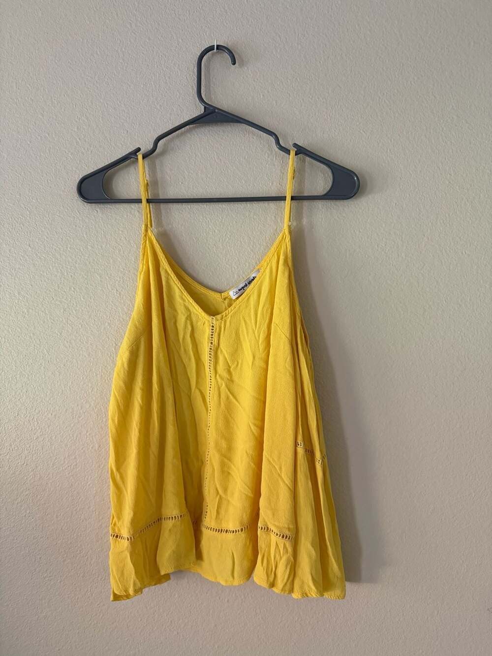 August Winds Yellow Cold Shoulder Cami Top Size L